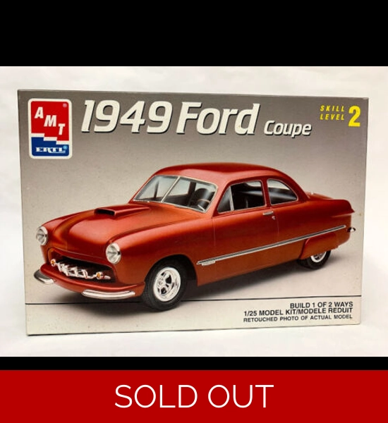 AMT 1949 Ford Coupe Skill Level 2 Model